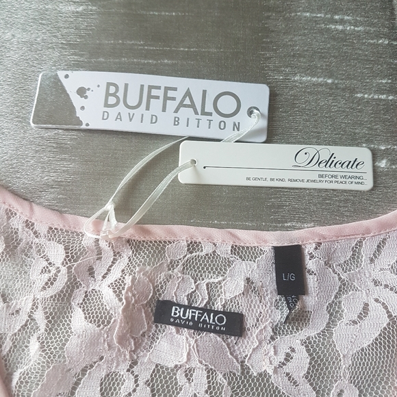 🛍BUFFALO David Bitton🛍 Lace Top with Ruffle - Picture 4 of 7